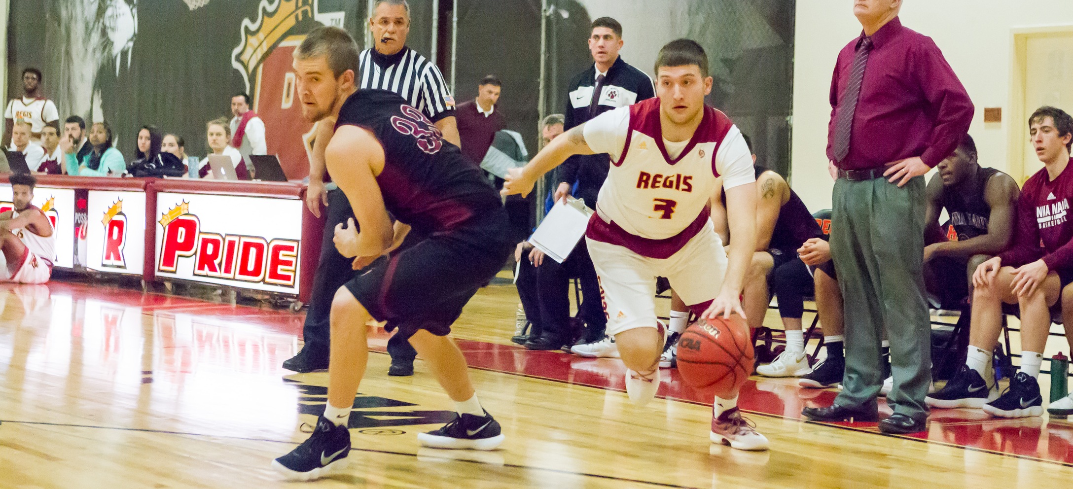 Men's Basketball Too Much For Anna Maria In GNAC Opener