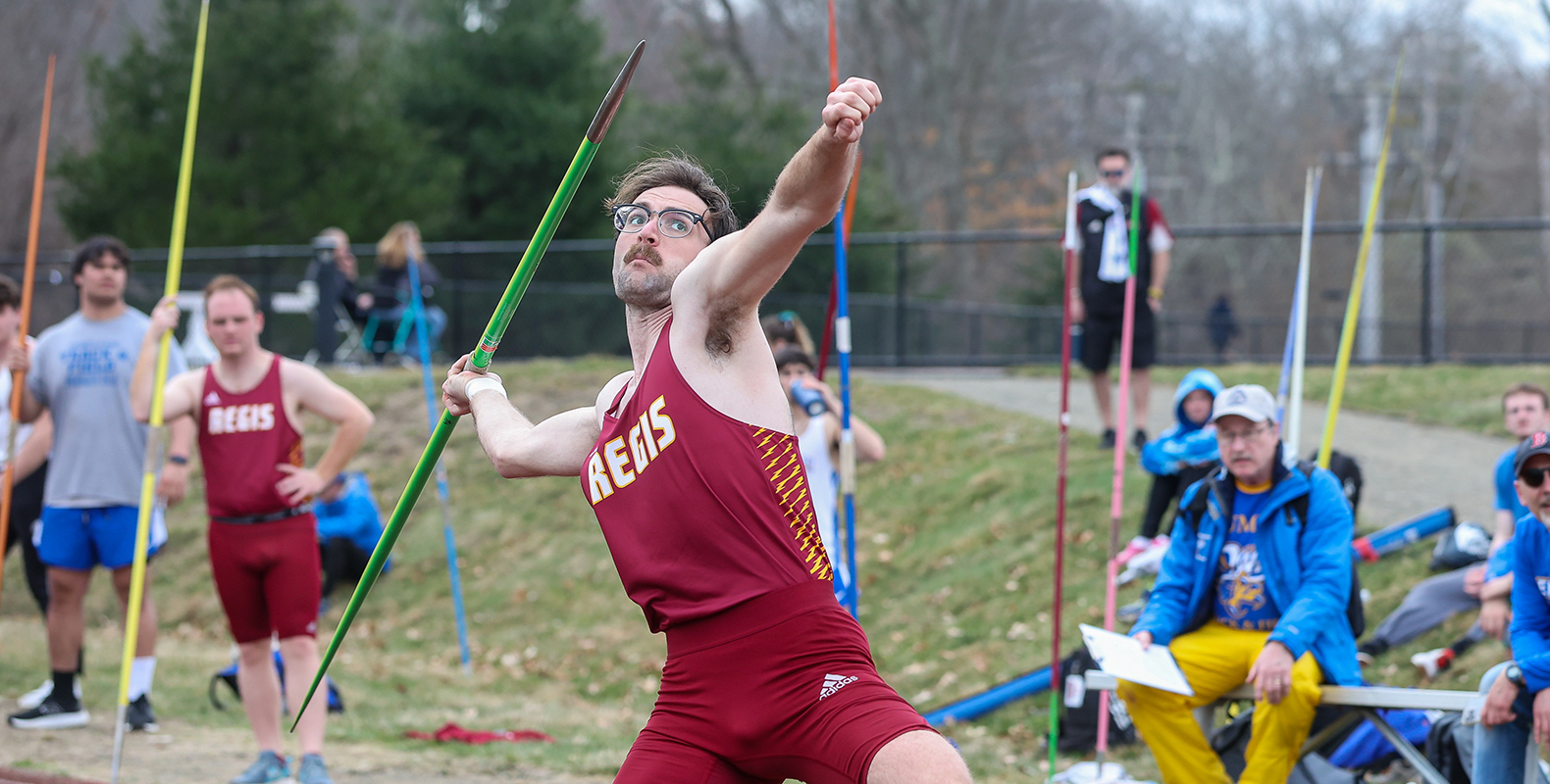 Two School Records Pace Men’s Track and Field at Pre-Conference Meet