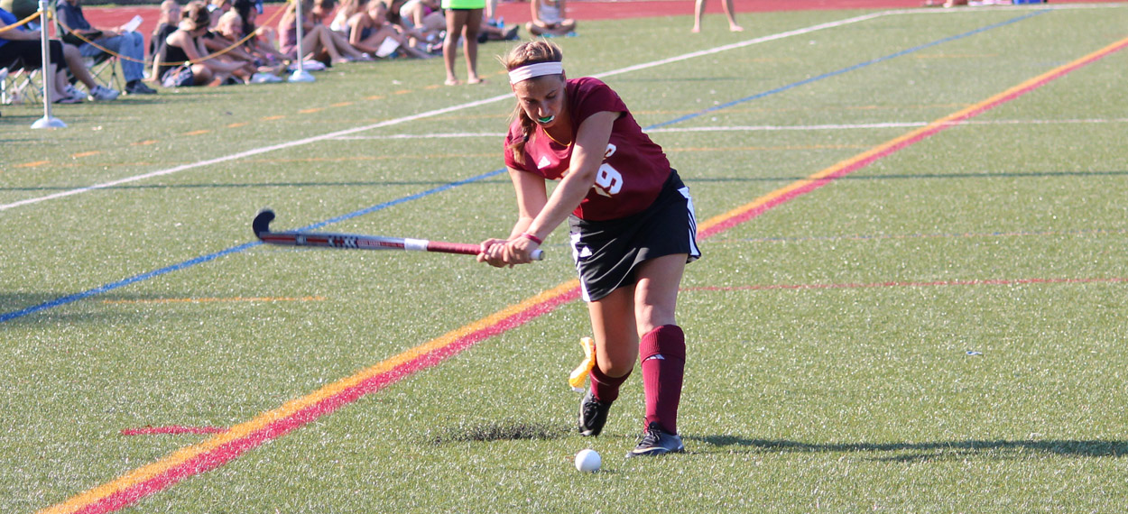 Field Hockey Shuts Out Daniel Webster, Stays Perfect in NECC
