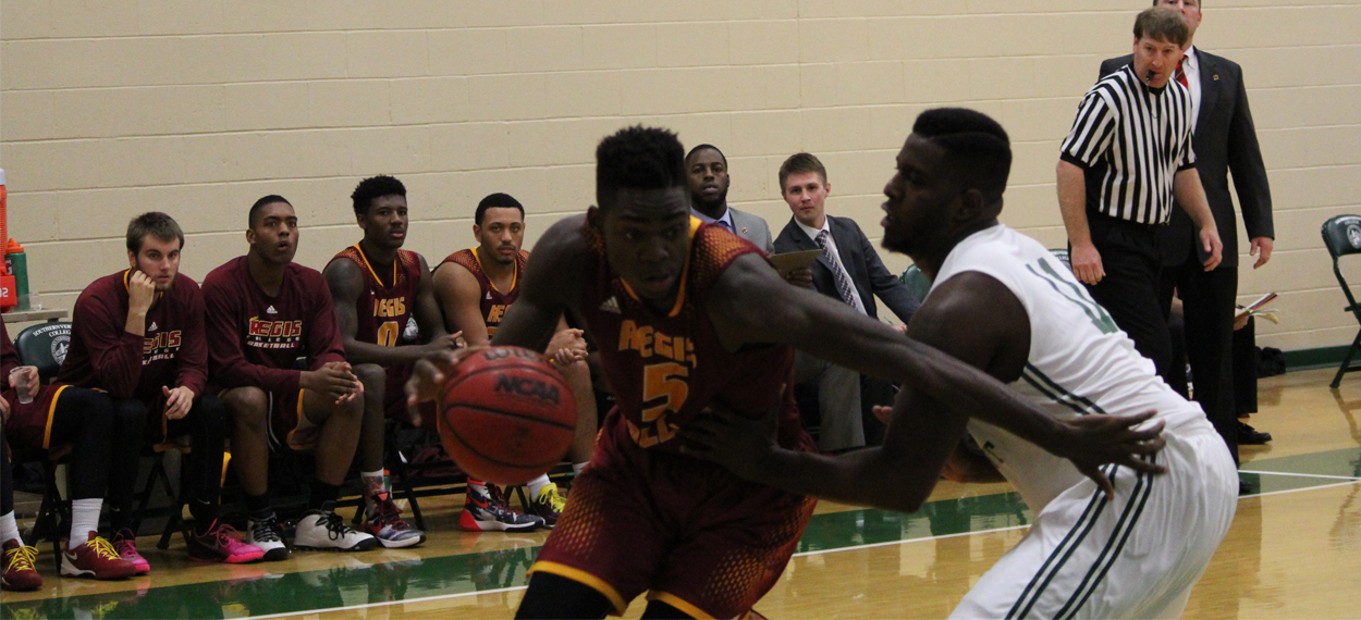 Men's Basketball Upended By Fitchburg State