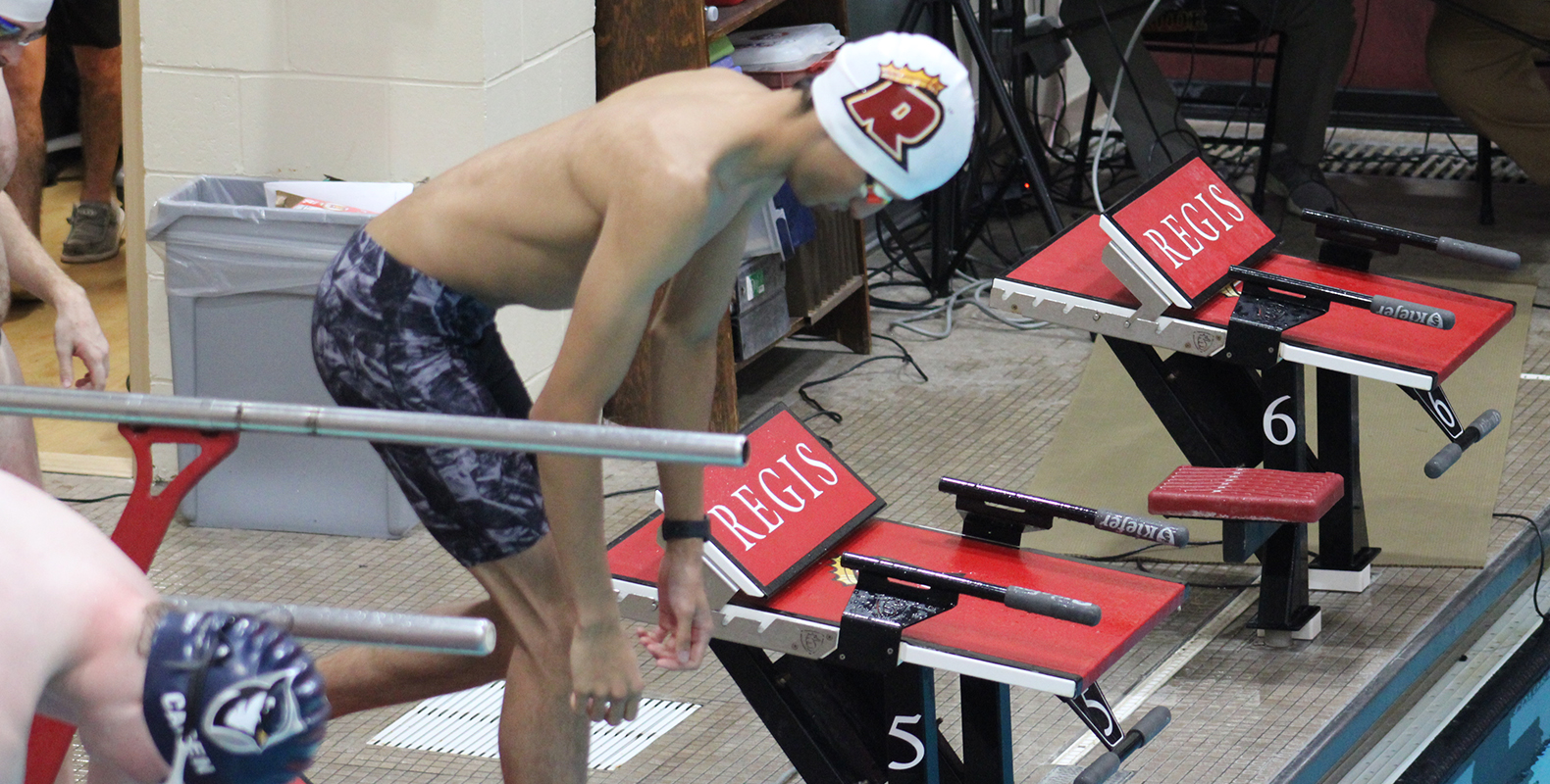 Men’s Swim & Dive Begins 2024-25 Season with Victory