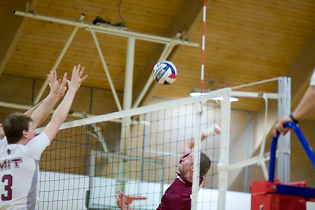 PRIDE HAVE TOUGH NIGHT WITH MIT IN MEN'S VOLLEYBALL