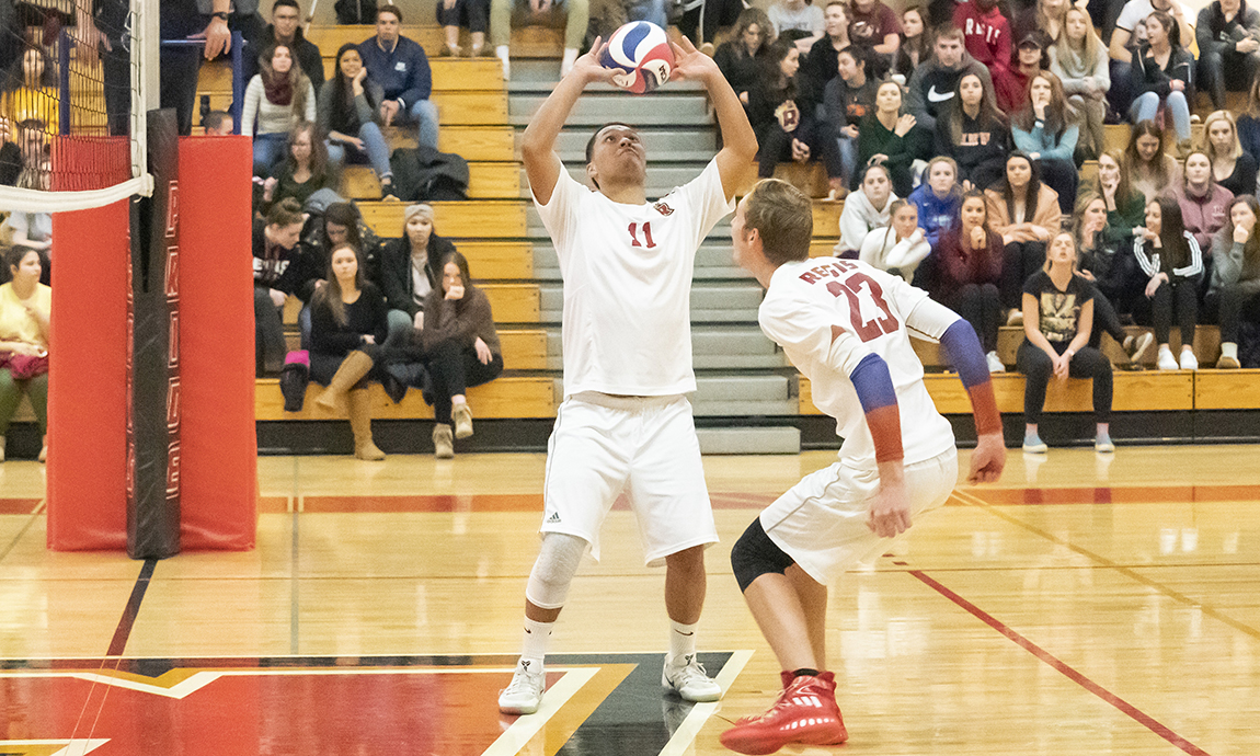 Regis Men’s Volleyball Loses to Conference Foes