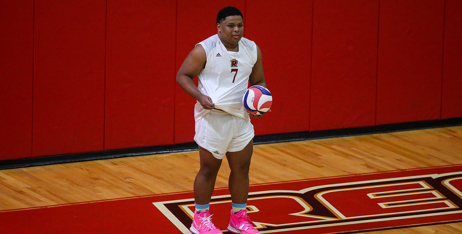 Pride Volleyball Sweeps Home Tri-Match