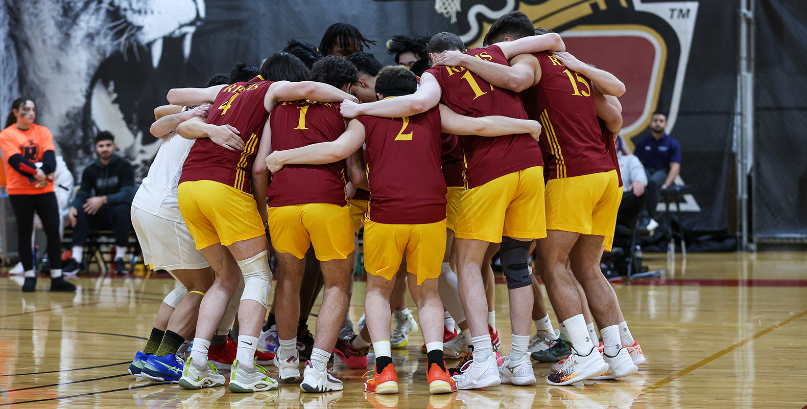 Men’s Volleyball Falls to Emmanuel Rally