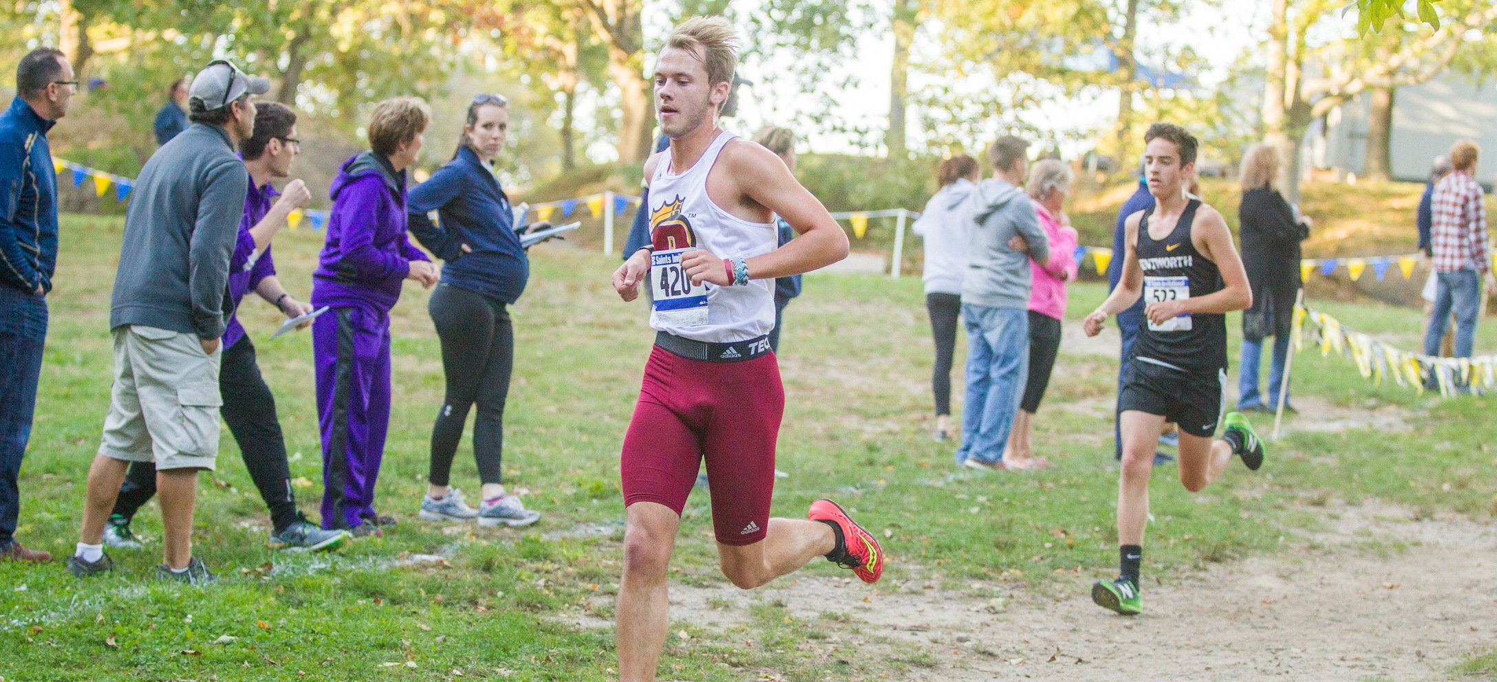 Regis Men’s Cross Country Finishes Third at Wellesley Invitational