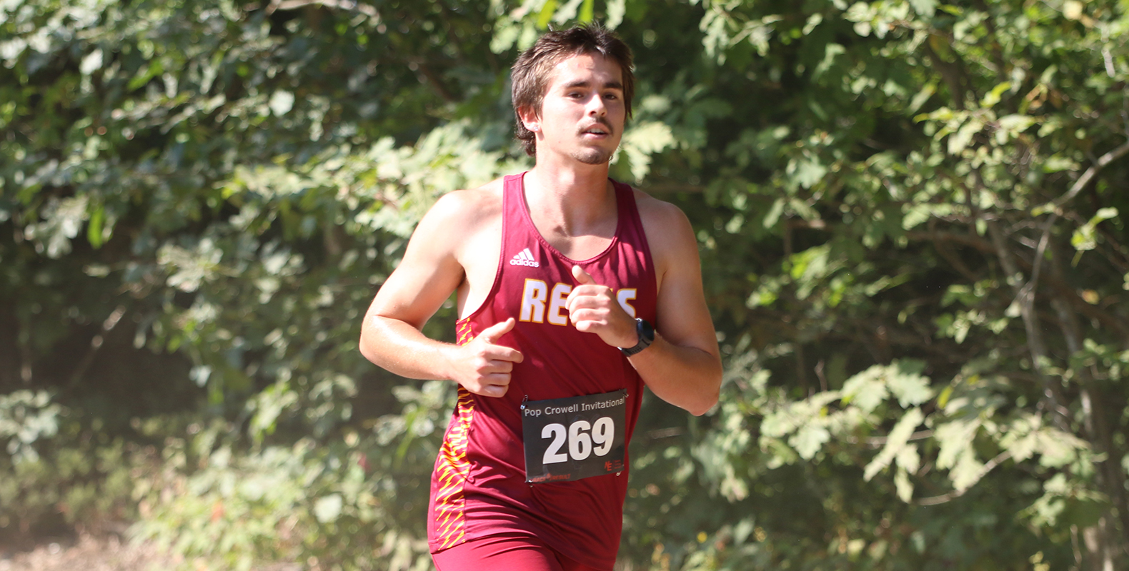 Pride Cross Country Competes at UMass Dartmouth