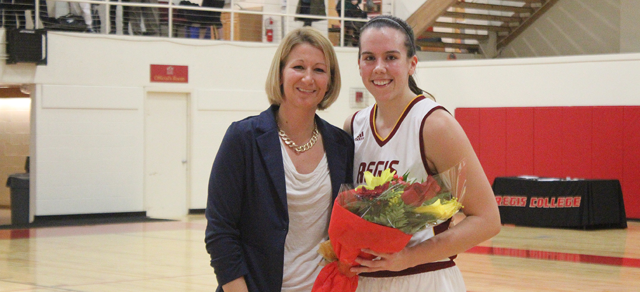 Stone Scores 1,000th Point as Pride Upends Bay Path