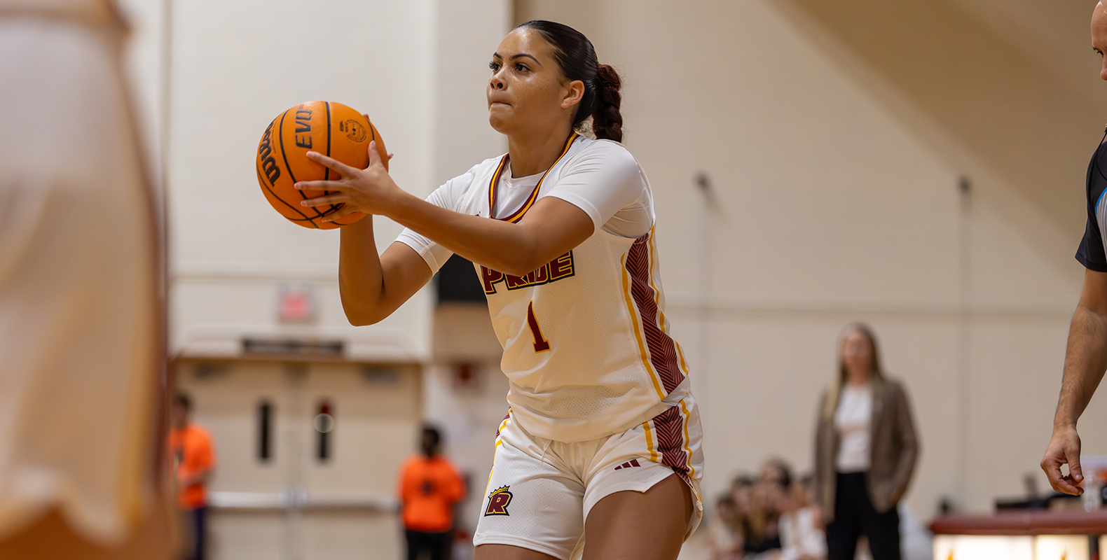 Women's Hoop Falls in Road Clash