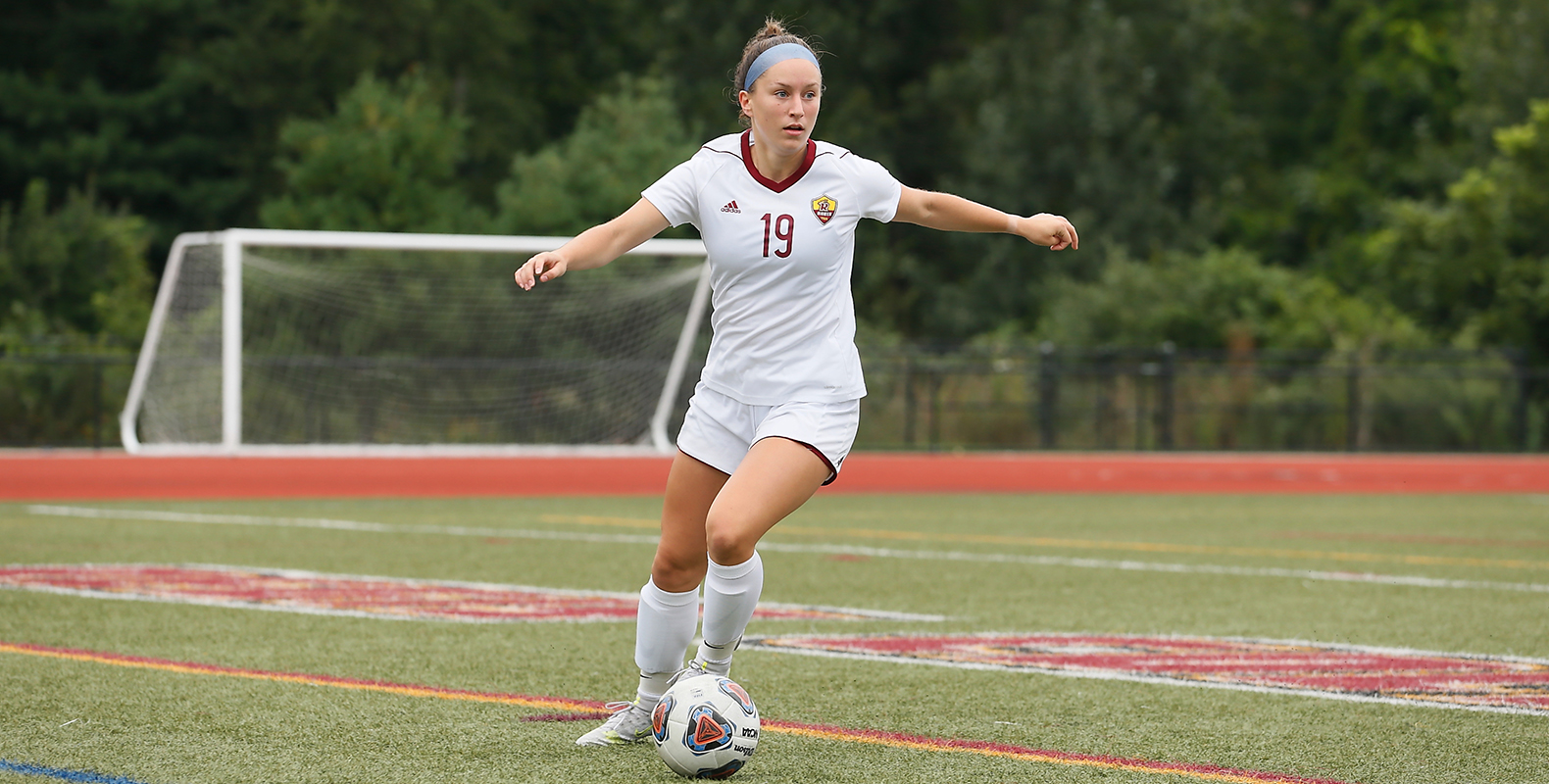 Women's Soccer Strikes Early on Way to GNAC Victory