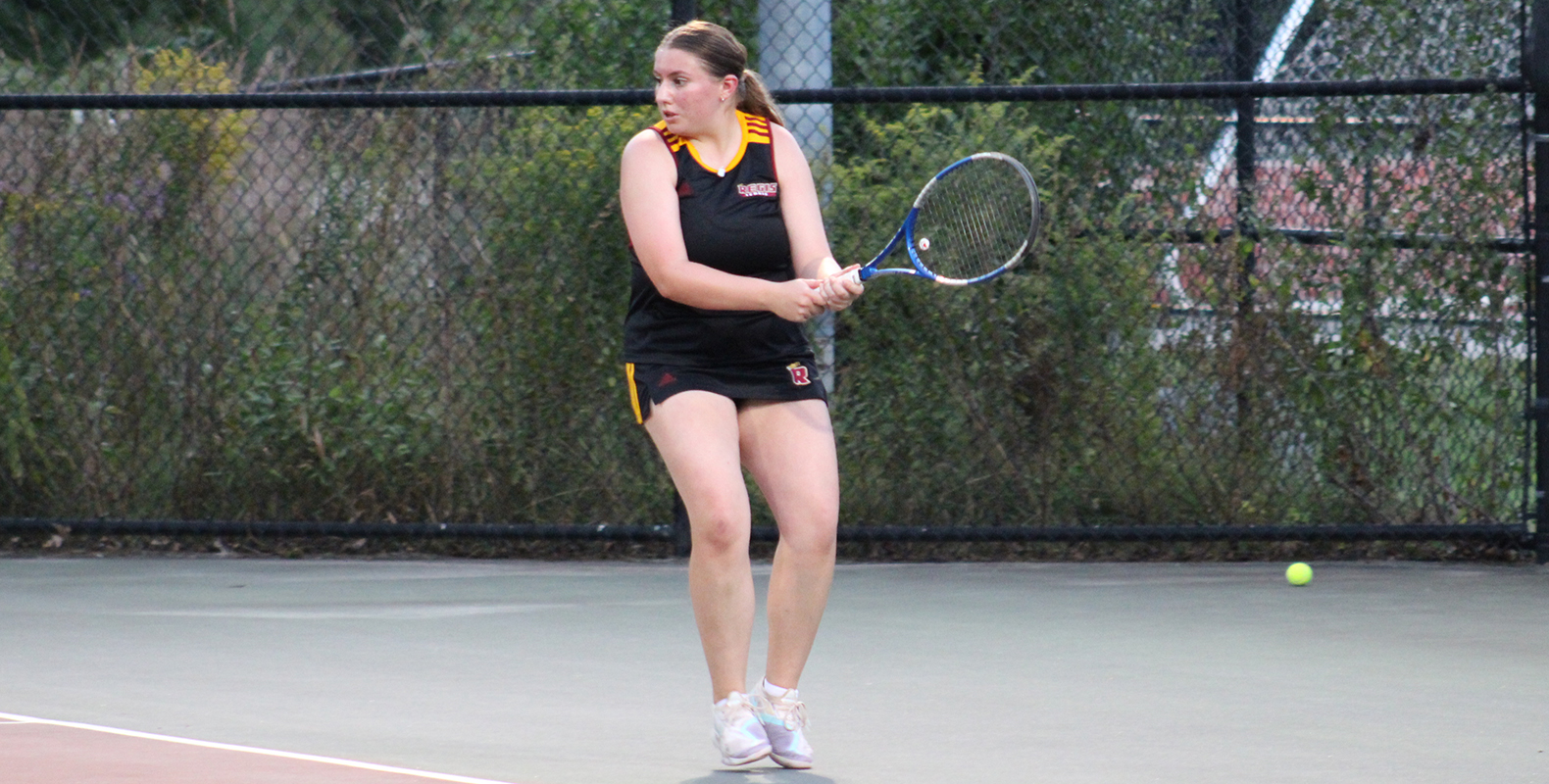 Women’s Tennis Loses Road Contest