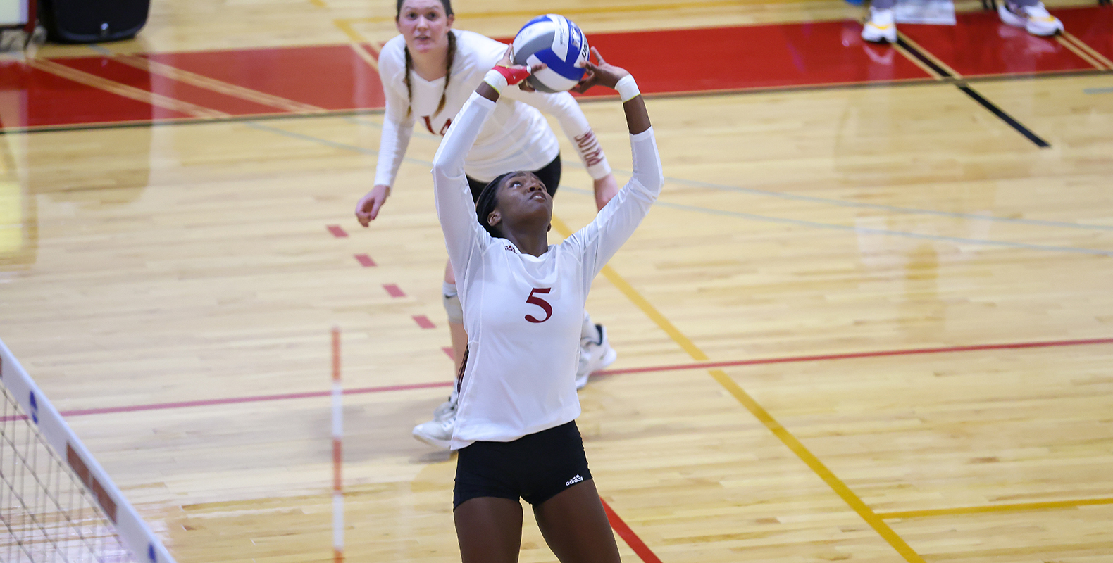 Normal Sweep, Reverse Sweep Equals Two Wins for Women’s Volleyball